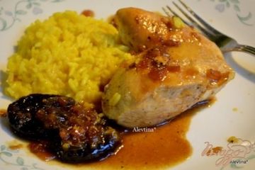 фото рецепта Чатни  из чернослива с куриными грудками