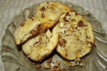 фото рецепта Песочное печенье с грецким орехом и медом