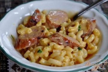 фото рецепта Макароны с сыром и колбасой
