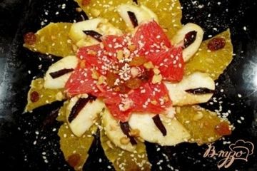 фото рецепта Фруктовый салат с сухофруктами и орехами
