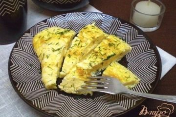 фото рецепта Нежный омлет с молоком и сыром