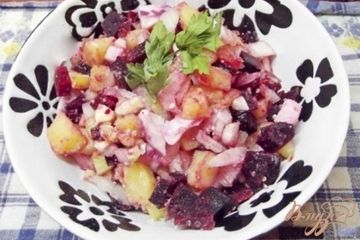 фото рецепта Свекольный салат с яйцом