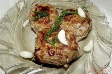 фото рецепта Украинские котлеты с салом и чесноком
