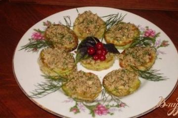 фото рецепта Закусочные кабачки с орехом
