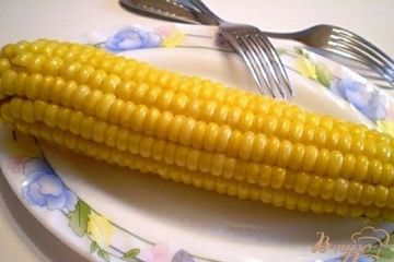 фото рецепта Кукуруза с маслом и солью