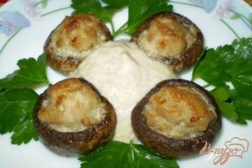 фото рецепта Закуска грибная с мясом и соусом