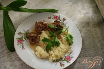 фото рецепта Куриная печень, тушеная в вине