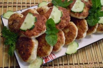 фото рецепта Куриные котлеты с овсянкой