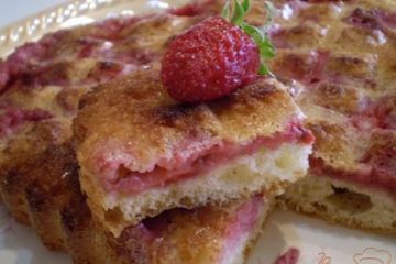 фото рецепта Пирог с клубникой