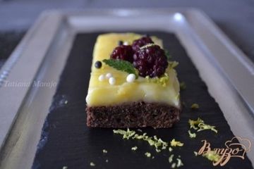 фото рецепта Брауни с лимонным кремом