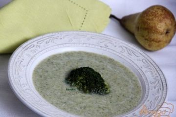 фото рецепта Куриный суп из брокколи, с грушей