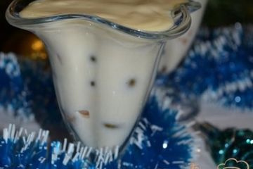 фото рецепта Десерт из белого шоколада с мандаринами и виноградом