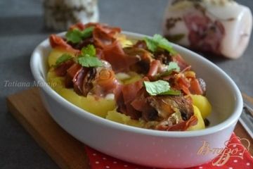 фото рецепта Картофельные лодочки с грибами и ветчиной