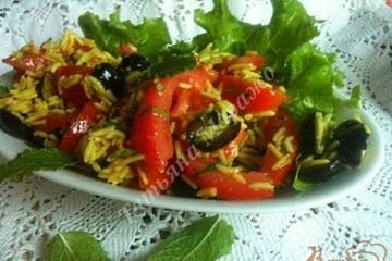 фото рецепта Рисовый салат с помидорами