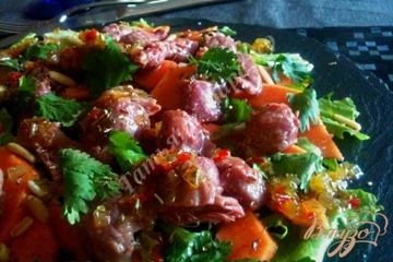 фото рецепта Салат с утиными желудочками конфи и папайей