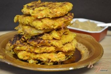 фото рецепта Блины из сладкого картофеля с кремом со вкусом корицы