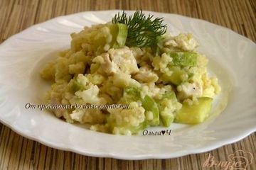 фото рецепта Куриное филе с булгуром и кабачком в пароварке