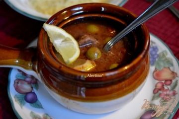 фото рецепта Тушеная говядина с зелеными оливками