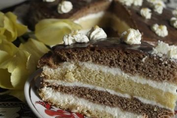 фото рецепта Нежный торт с лимонным кремом