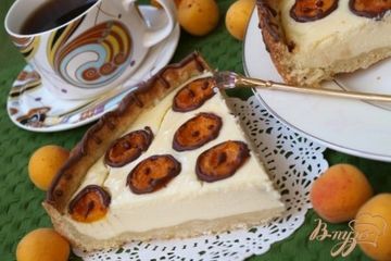 фото рецепта Творожный пирог с абрикосами Жирафик