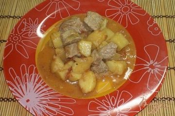 фото рецепта Картошка тушеная со свининой