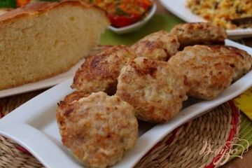 фото рецепта Котлеты из индюшиного фарша с кус-кусом