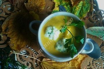 фото рецепта Тыквенный суп с  сырными клецками