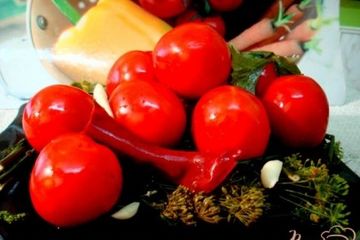 фото рецепта Помидоры маринованные скорые