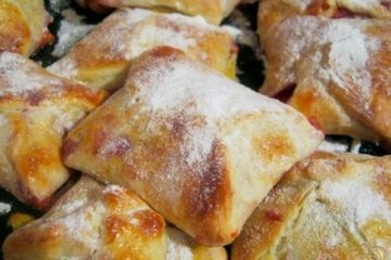 фото рецепта Слоёные конвертики с фруктовой начинкой