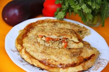 фото рецепта Пирог с карамелизированными баклажанами