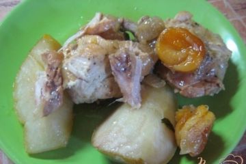 фото рецепта Тажин с курицей и грушами
