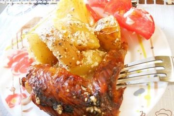 фото рецепта Запеченный картофель в сливках с домашней курицей