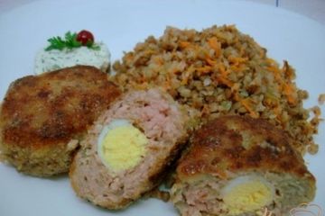 фото рецепта Котлеты с перепелиными яйцами
