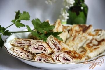 фото рецепта Рулетики из турецкого лаваша бёрек с начинками из тунца и ветчины