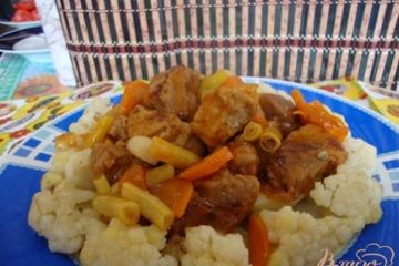 фото рецепта Мясо тушёное с овощами