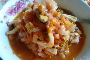 фото рецепта Морепродукты с овощами в томатной заливке