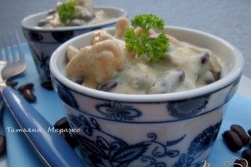 фото рецепта Куриные полоски с красной фасолью в сливочном соусе