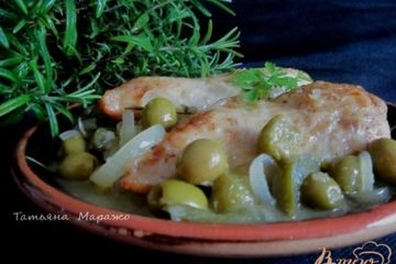 фото рецепта Куриные грудки с оливками