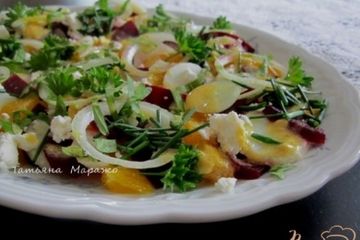 фото рецепта Овощной салат с апельсином и сыром Фета