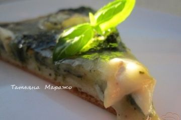 фото рецепта Пицца со шпинатом и козьим сыром