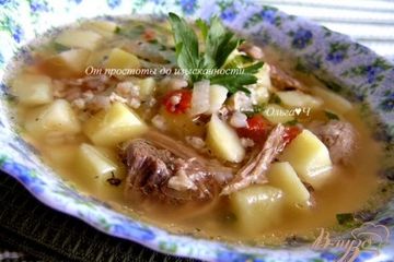 фото рецепта Суп из свинины с зеленой гречкой и томатами