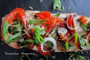 фото рецепта Тартина с рикоттой, грибами и сладким перцем