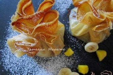 фото рецепта Мешочки с фруктами и шоколадом