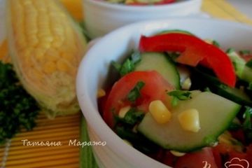 фото рецепта Овощной салат со свежей сладкой кукурузой