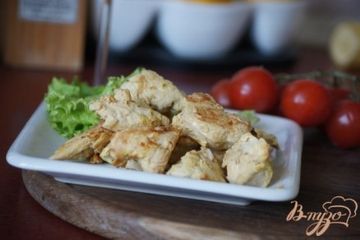 фото рецепта Куриные ломтики в яйце с горчицей