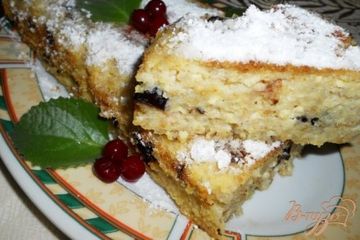 фото рецепта Запеканка из пшеничной крупы с творогом и черносливом