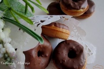 фото рецепта Пончики с молочным шоколадом