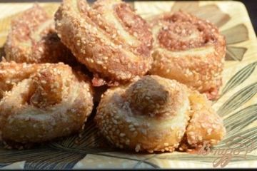 фото рецепта Рулетики с золотистым кунжутом
