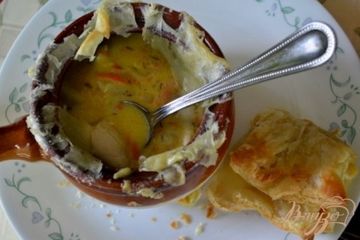 фото рецепта Куриный пирог в горшочках