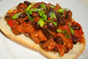 фото рецепта Чили с черной фасолью и шоколадом